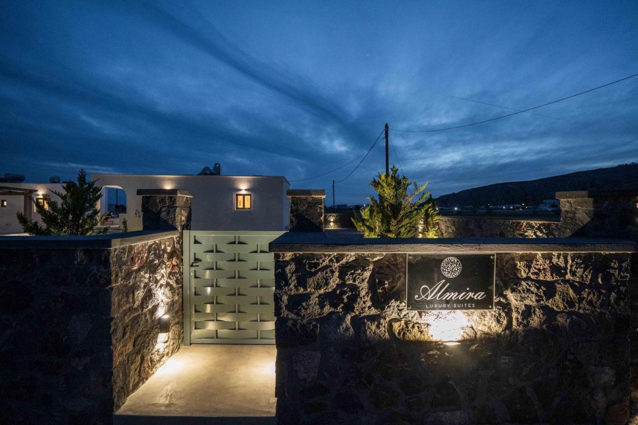 Almira Luxury Suites Perivolos  Exterior foto